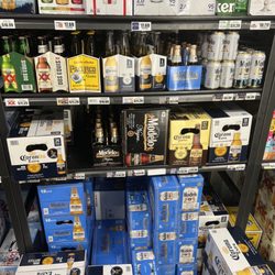 76 Cottage Mart - Beer Cave
