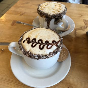 Dulce Mami Cafe - Latte - Cafes Near Me - Cicero, Illinois Dulce Mami Cafe - Latte - Cafes Near Me - Cicero, Illinois
