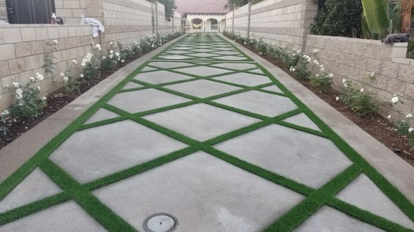 Exposed Aggregate Driveway - ✨ Another stunning project completed! ✨
Exposed aggregate colored concrete with a clean band around the perimeter and a diamond cut design on the inside. The result? A unique, durable, and eye-catching surface that’s built to last.
Whether it’s driveways, patios, or walkways – we specialize in creating concrete work that combines function, strength, and style.
💪 Strong.
🎨 Stylish.
✅ Done right.
📞 Contact us today to bring your vision to life! Exposed Aggregate Driveway - ✨ Another stunning project completed! ✨
Exposed aggregate colored concrete with a clean band around the perimeter and a diamond cut design on the inside. The result? A unique, durable, and eye-catching surface that’s built to last.
Whether it’s driveways, patios, or walkways – we specialize in creating concrete work that combines function, strength, and style.
💪 Strong.
🎨 Stylish.
✅ Done right.
📞 Contact us today to bring your vision to life!