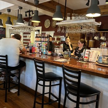 PizzAmore' - Bar - Pizza Near Me - Mount Dora, Florida
