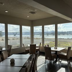 Waves Restaurant and Lounge - The view from within the restaurant is simply breathtaking!