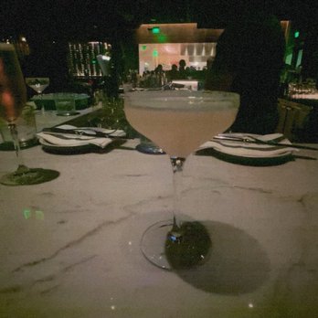 JOEY Uptown - New American Near Me - Houston, Texas