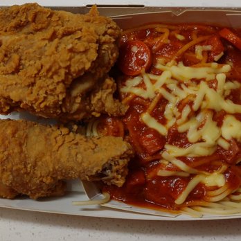 Jollibee - 2-pc Chickenjoy with Jolly Spaghetti - Fast Food Near Me - San Diego, California Jollibee - 2-pc Chickenjoy with Jolly Spaghetti - Fast Food Near Me - San Diego, California