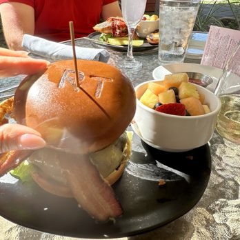 Riverpark Terrace - Cheese burger - Bars Near Me - New Smyrna Beach, Florida