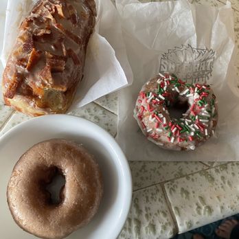 Surf Rat Donuts - Gluten free circle donuts and a regular maple bacon bar. Delicious! - Donuts Near Me - Cayucos, California Surf Rat Donuts - Gluten free circle donuts and a regular maple bacon bar. Delicious! - Donuts Near Me - Cayucos, California