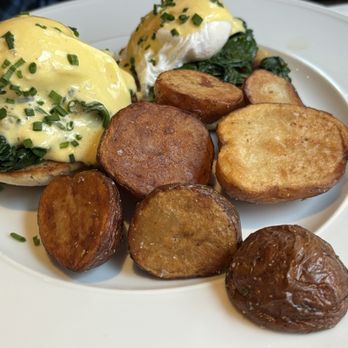 The Hamilton - Florentine Eggs Benedict - Seafood Near Me - Washington, DC, District of Columbia The Hamilton - Florentine Eggs Benedict - Seafood Near Me - Washington, DC, District of Columbia