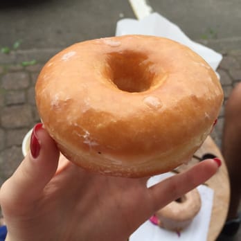 River Oaks Donuts - Great basic glazed donut! Fluffy and fresh! - Donuts Near Me - Houston, Texas River Oaks Donuts - Great basic glazed donut! Fluffy and fresh! - Donuts Near Me - Houston, Texas