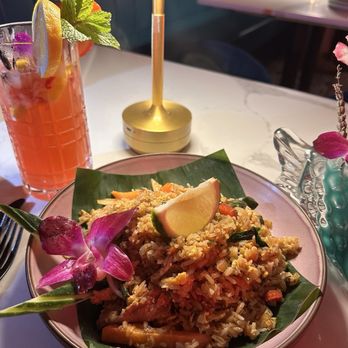 Nur Thai - Basil Fried Rice (S) - Thai Near Me - Astoria, New York
