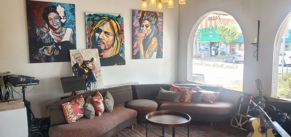 Hoi Polloi Winery by null