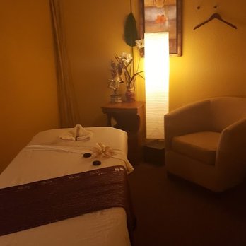 Cozy Thai Massage - Single Massage Room - Massage Therapy Near Me - Spring Valley, California