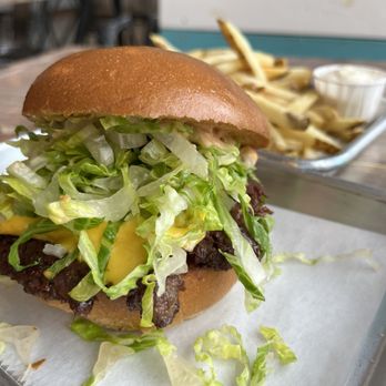 Turf Surf and Earth - The Big Mack Smash - American Near Me - Somerville, New Jersey
