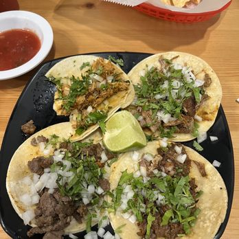 Orale Tacos • Bakery - Top left : chicken taco. Top right : fried pork taco. Bottom left : steak taco. Bottom right : barbacoa taco. - Bakeries Near Me - Memphis, Tennessee Orale Tacos • Bakery - Top left : chicken taco. Top right : fried pork taco. Bottom left : steak taco. Bottom right : barbacoa taco. - Bakeries Near Me - Memphis, Tennessee