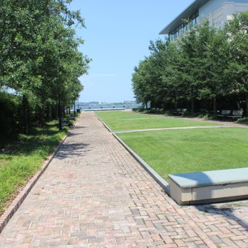 Charlotte Street Park - Parks Near Me - Charleston, South Carolina Charlotte Street Park - Parks Near Me - Charleston, South Carolina