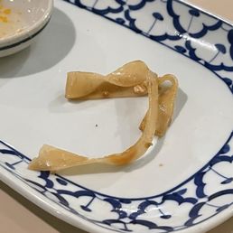 Undercooked rice noodle