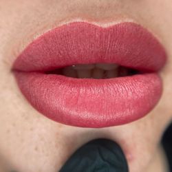Beauty Creators Permanent Makeup Studio - Lip blush after session