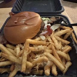 Do you see stinky on those fries? I paid four dollars for stinky on those fries. I'm very disappointed. Do you see stinky on those fries? I paid four dollars for stinky on those fries. I'm very disappointed.