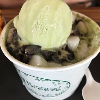 Breeze Bakery Cafe - Bakeries Near Me - Annandale, Virginia