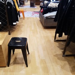 Peek & Cloppenburg - Warteposition