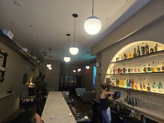 Bar Palmina by null