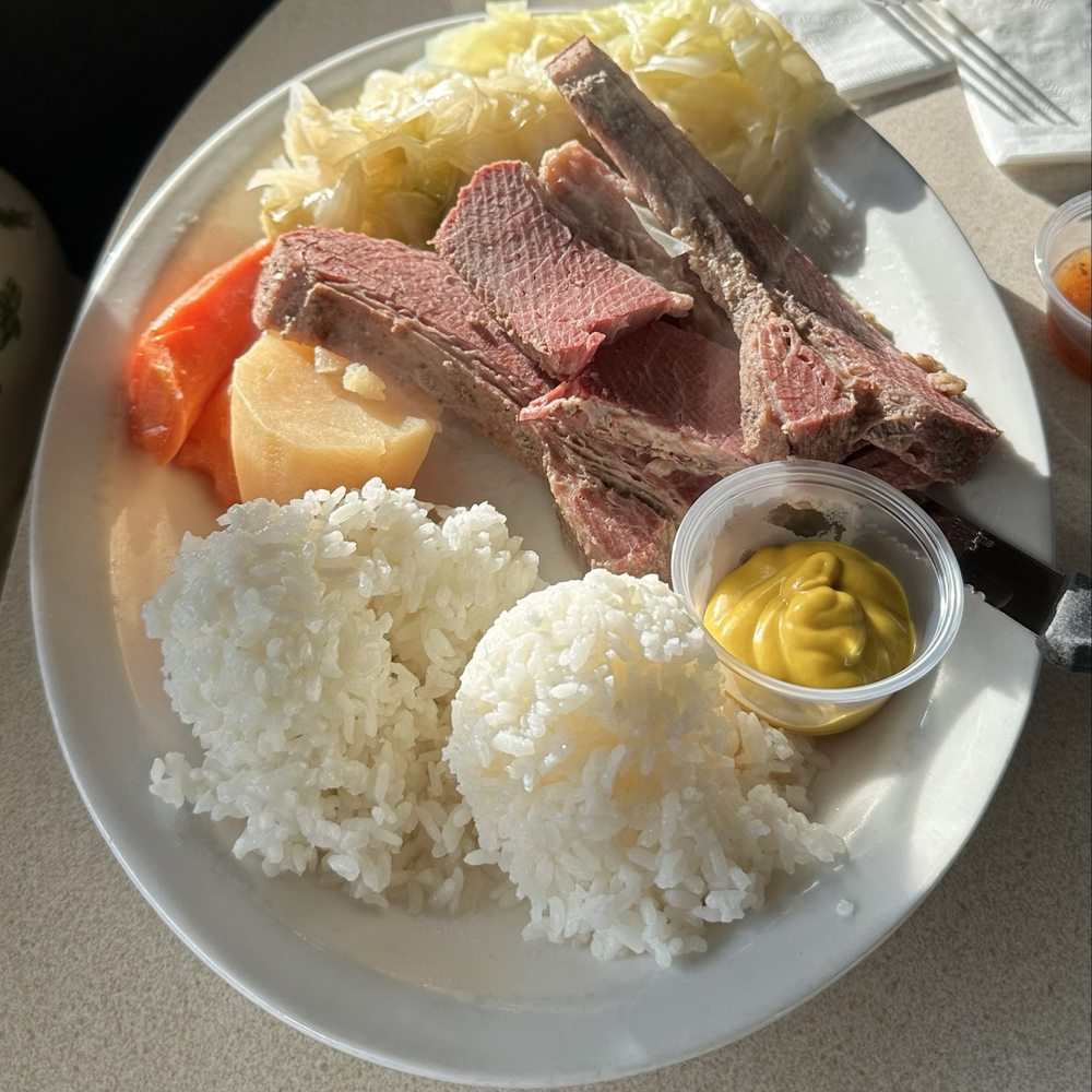Kam Bowl - Special of the Day - Corned Beef Cabbage - Diners Near Me - Honolulu, Hawaii Kam Bowl - Special of the Day - Corned Beef Cabbage - Diners Near Me - Honolulu, Hawaii