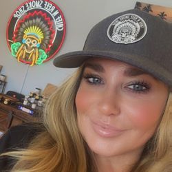 Chief N Reef Smoke Shop