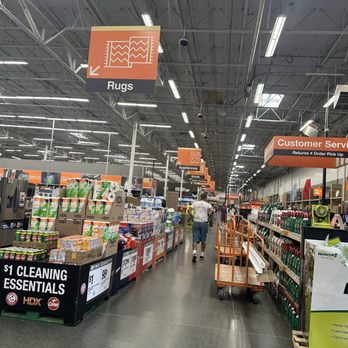 The Home Depot - Front of the store with the customer service and check out registers - Hardware Stores Near Me - West Hills, California The Home Depot - Front of the store with the customer service and check out registers - Hardware Stores Near Me - West Hills, California