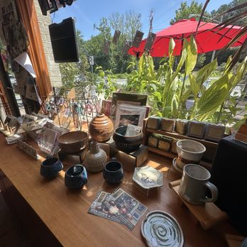 New Hope Market - Cute pottery - American Near Me - Chapel Hill, North Carolina New Hope Market - Cute pottery - American Near Me - Chapel Hill, North Carolina