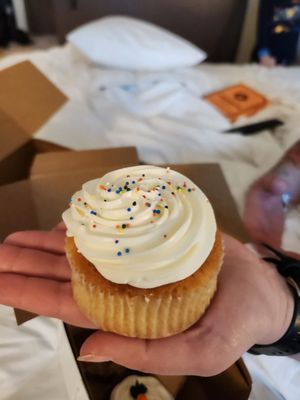 Piece of Cake by null
