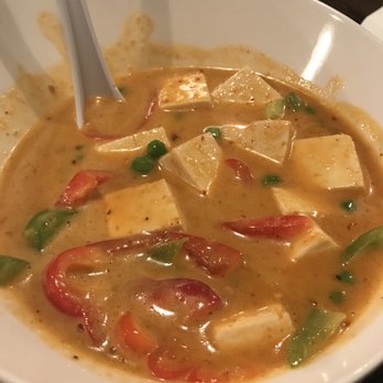 Thai Boran - Panag Curry with tofu served with a side of jasmine rice. - Thai Near Me - Albuquerque, New Mexico