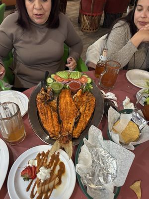 Mariscos El Diamante by null