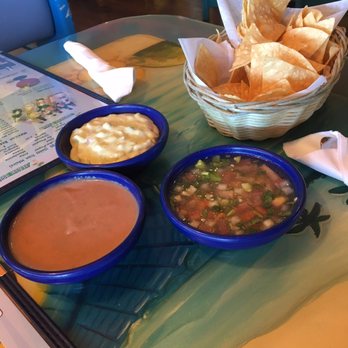 Mariscos La Playa - Complimentary chips with fresh salsa, bean dip, and an avocado salsa - Seafood Near Me - Albuquerque, New Mexico Mariscos La Playa - Complimentary chips with fresh salsa, bean dip, and an avocado salsa - Seafood Near Me - Albuquerque, New Mexico