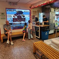 Big Mike’s Pizza - Front lobby / waiting.