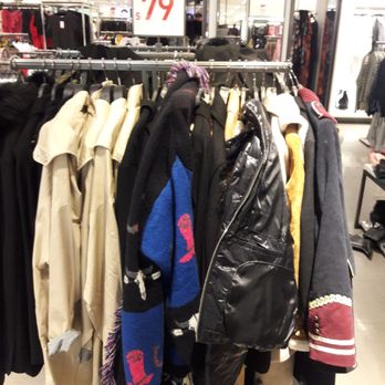 Zara - Huge sale going on - Women's Clothing Near Me - Glendale, California Zara - Huge sale going on - Women's Clothing Near Me - Glendale, California