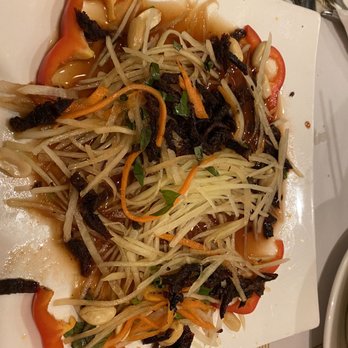 Lotus Leaf - Papaya salad with dried beef.... - Vietnamese Near Me - San Leandro, California Lotus Leaf - Papaya salad with dried beef.... - Vietnamese Near Me - San Leandro, California