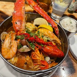 The Legends Oyster Bar & Grill - Seafood