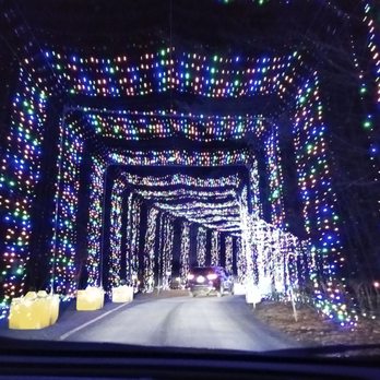 Wesley Clover Parks - Magic of Lights - Campgrounds Near Me - Ottawa, Ontario