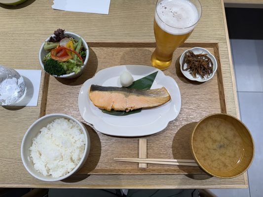 No. 1, Section 1, Bade Rd, Zhongzheng District by null