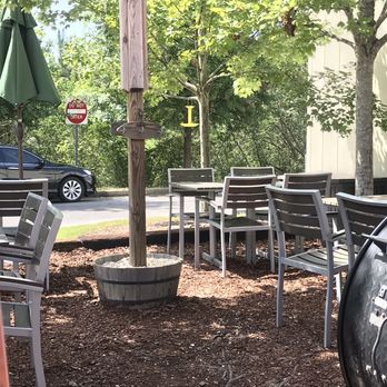 Baha Burger - Outside dining - Burgers Near Me - Hoover, Alabama