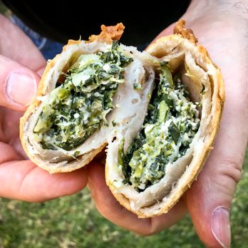 Empanadas Gourmet - Spinach and Feta - Food Trucks Near Me