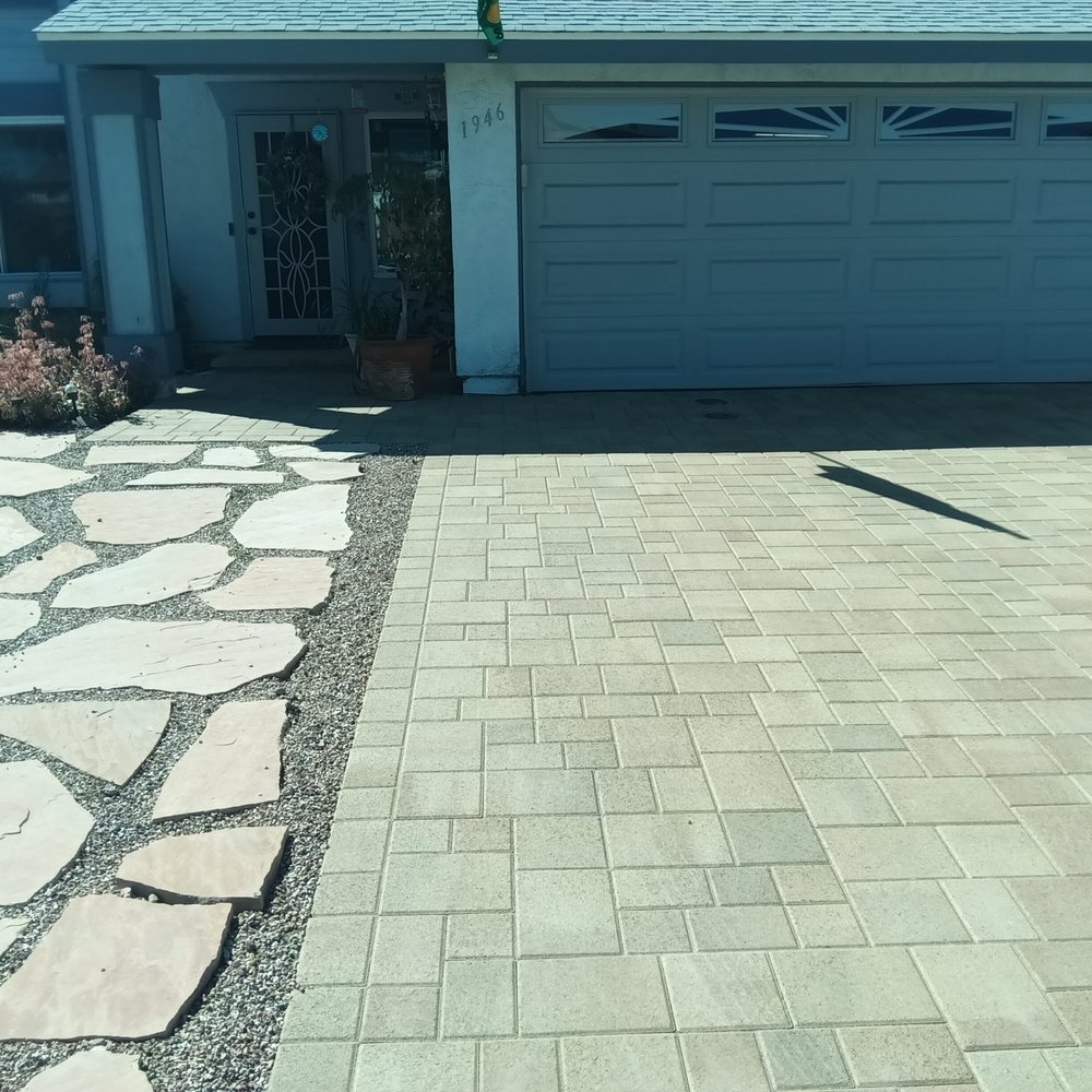 Palm Construction - New driveway replaced 40 year old cracked concrete - Decks & Railing Near Me - La Mesa, California Palm Construction - New driveway replaced 40 year old cracked concrete - Decks & Railing Near Me - La Mesa, California