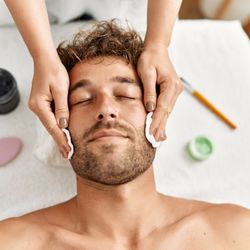Amy's Skin Care - Gentleman's Organic Customized Facials