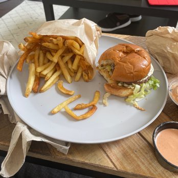 Little Big Burger - Goat cheese cheeseburger and truffle fries! - Burgers Near Me - Beaverton, Oregon Little Big Burger - Goat cheese cheeseburger and truffle fries! - Burgers Near Me - Beaverton, Oregon