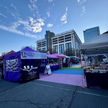 Victoria Yards - The Comunidad Latino Holiday Market - Music Venues Near Me - Charlotte, North Carolina Victoria Yards - The Comunidad Latino Holiday Market - Music Venues Near Me - Charlotte, North Carolina