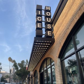 The Ice House - Pasadena - Comedy Clubs Near Me - Pasadena, California