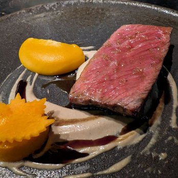 Vue De Monde - Wagyu - Bars Near Me - Melbourne, VIC