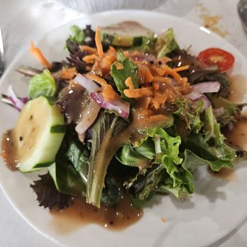 Bosfa Italian Restaurant - side salad. a nice touch. - Italian Near Me - Old Tappan, New Jersey Bosfa Italian Restaurant - side salad. a nice touch. - Italian Near Me - Old Tappan, New Jersey