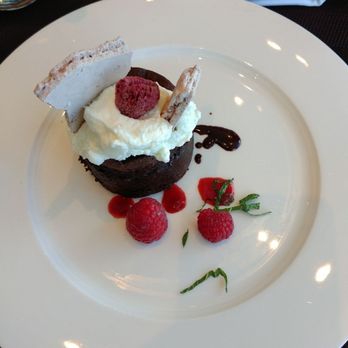 360 Restaurant - Chocolate Lava Cake - Canadian (New) Near Me - Toronto, Ontario