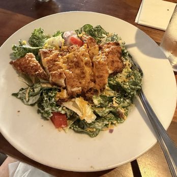 Shore Grille - Fried chicken salad - American Near Me - San Pedro, California