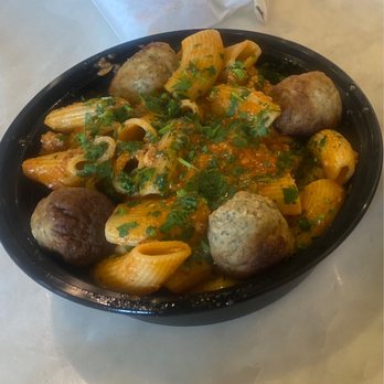 A'mano Fresh Pasta - Pasta Shops Near Me - Williamsville, New York