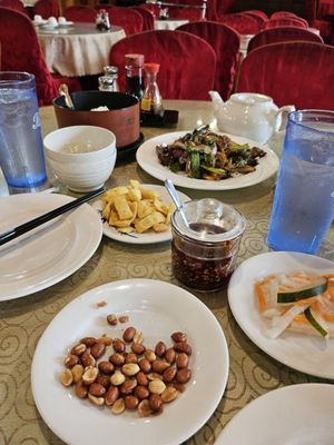 East Pearl Seafood Restaurant by null